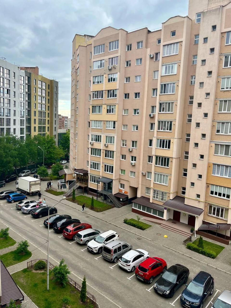 Дво І Одно Кімнатні Апартаменти Новобуд Рн Авторинку Трц Адреналін Сіті Lutsk Ngoại thất bức ảnh
